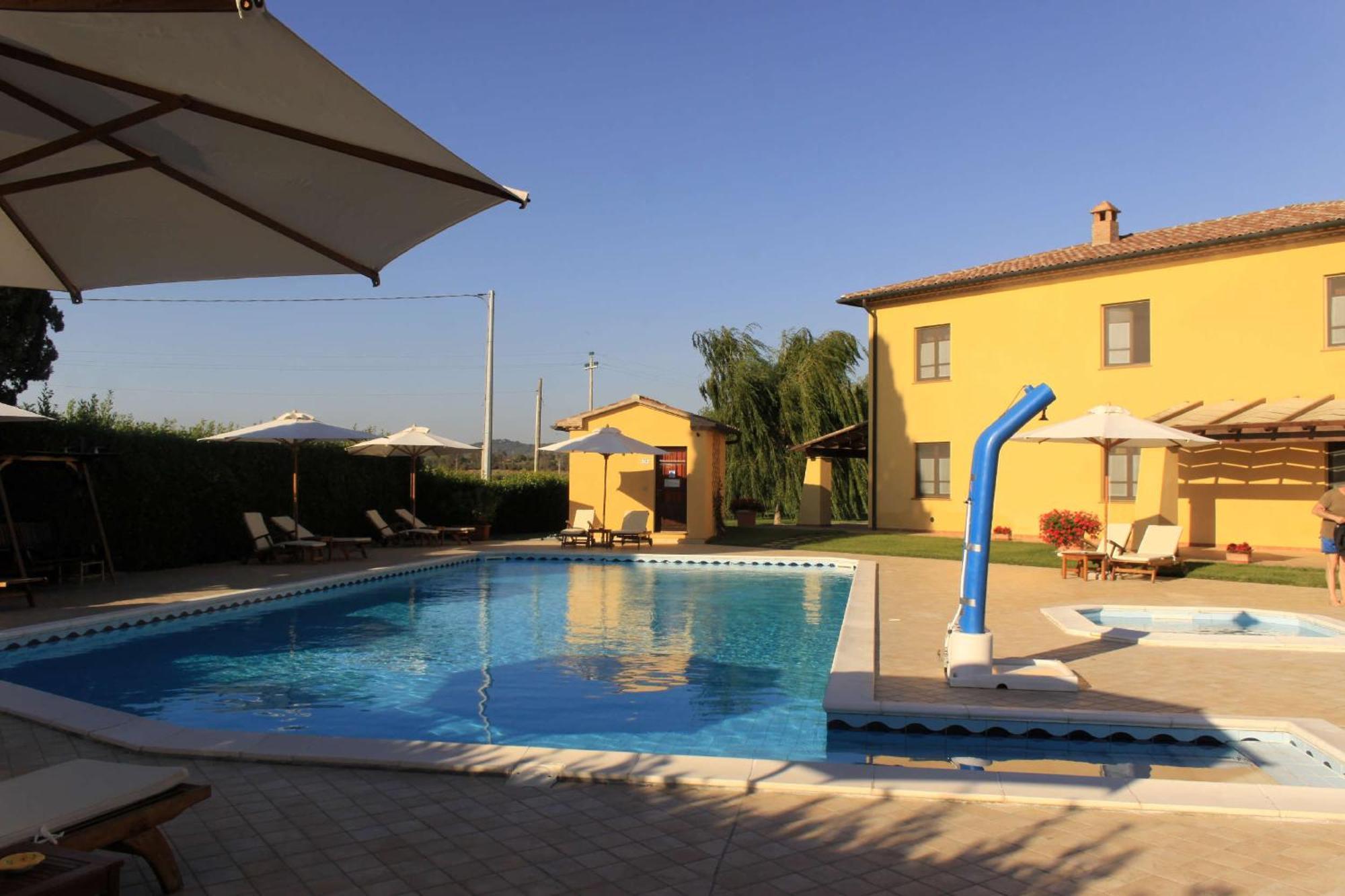 Podere Tre Cipressi Aparthotel Campiglia Marittima Εξωτερικό φωτογραφία