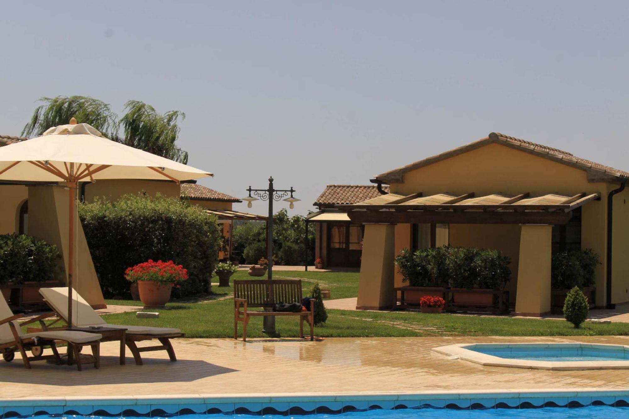 Podere Tre Cipressi Aparthotel Campiglia Marittima Εξωτερικό φωτογραφία